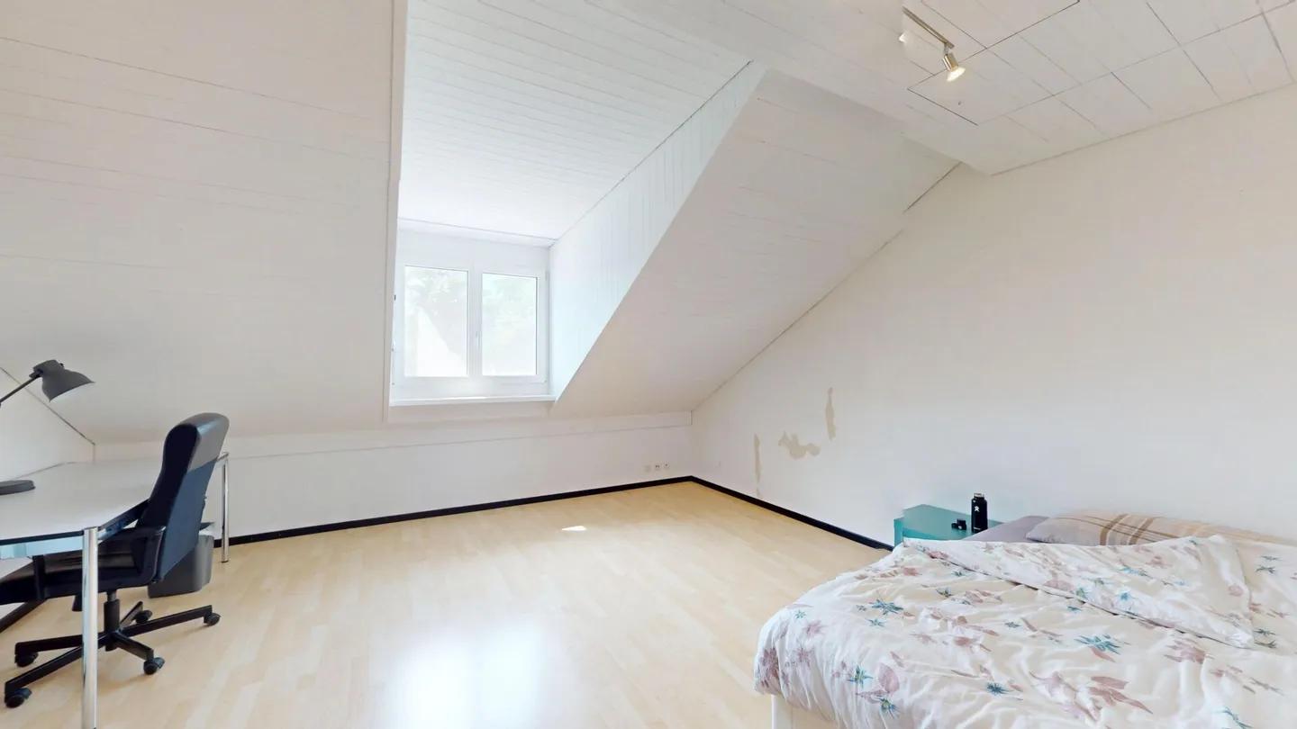Geräumiges Reihenhaus in ruhiger Lage - Foto 5 von 9
