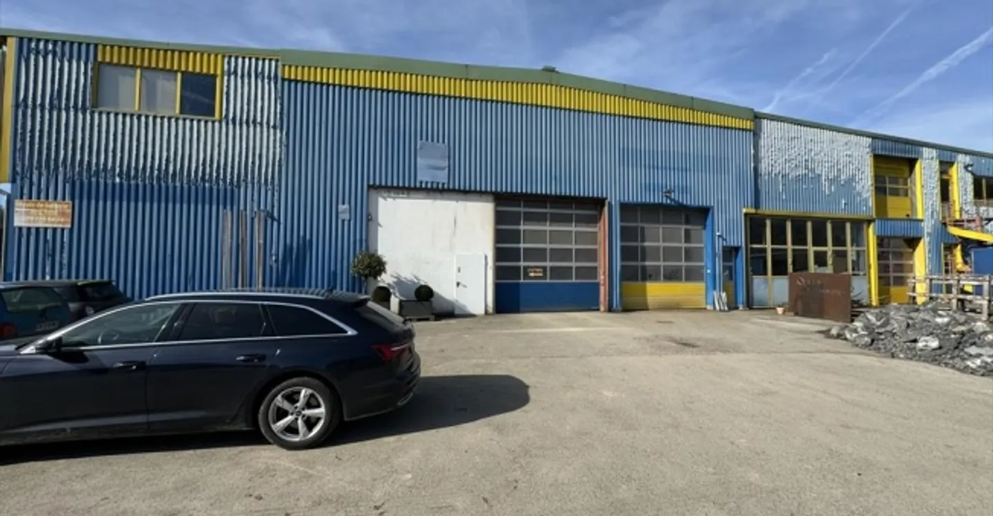 Storage space for rent - Photo 2 of 11