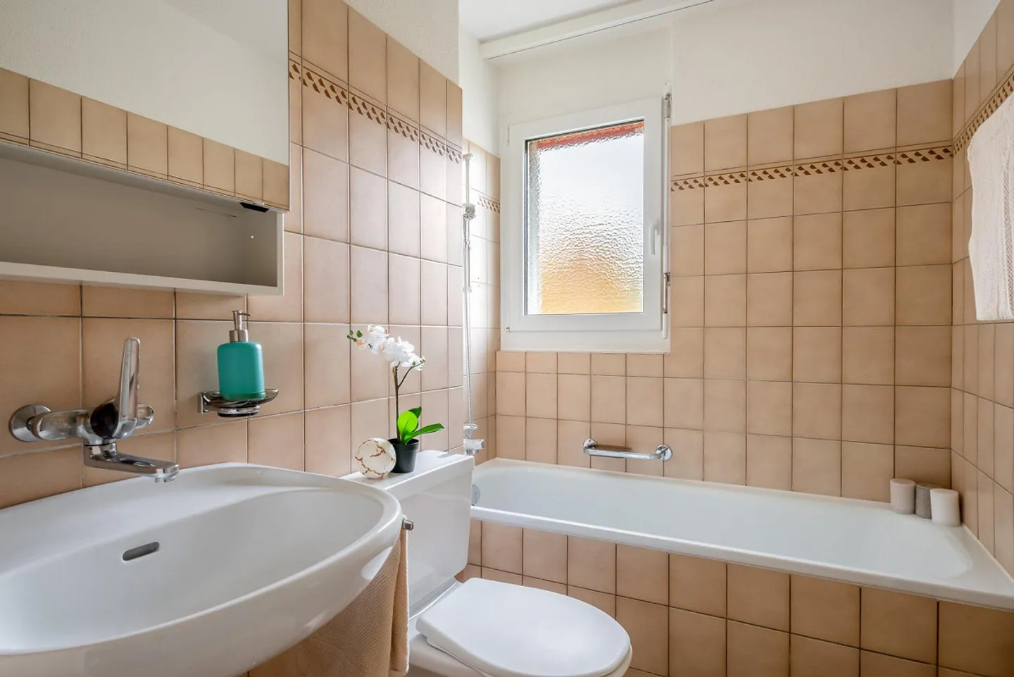 Spacious apartment in a child-friendly development - limited until... - Photo 6 of 8