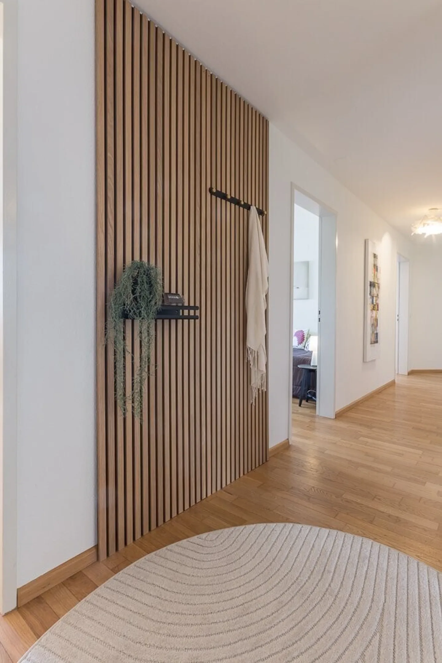 Moderne Wohn-Oase - Foto 2 von 13