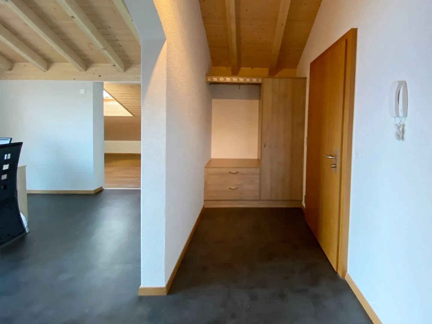 2.5 Zimmer Dachwohnung - Foto 4 von 12