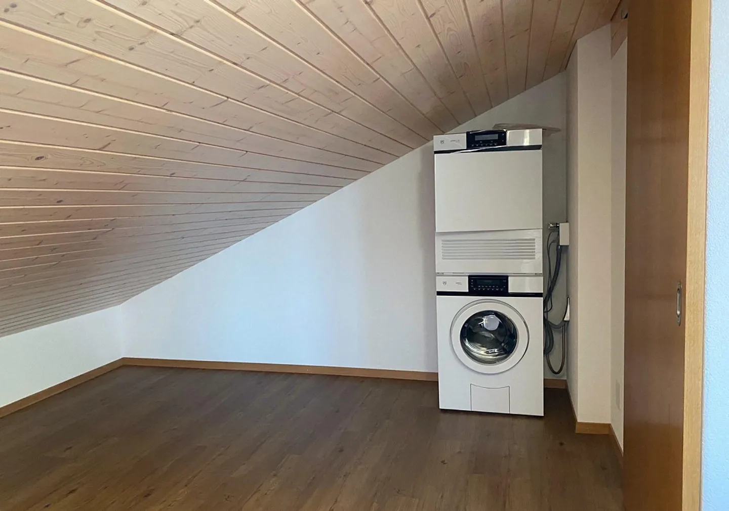 2.5 Zimmer Dachwohnung - Foto 10 von 12