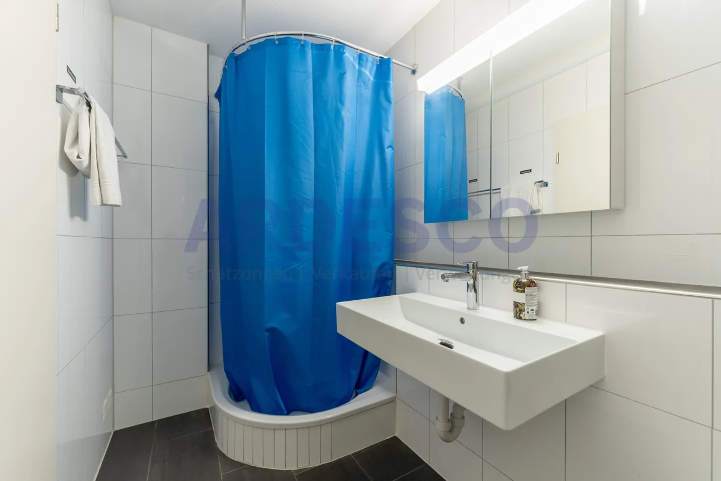 Kapital, das mehr schafft - Photo 25 sur 43