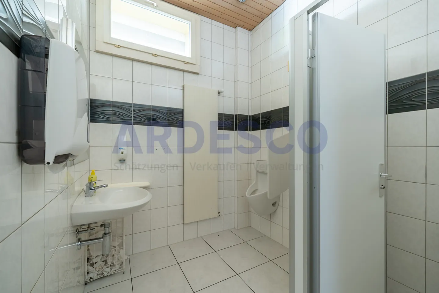 Kapital, das mehr schafft - Photo 26 sur 43