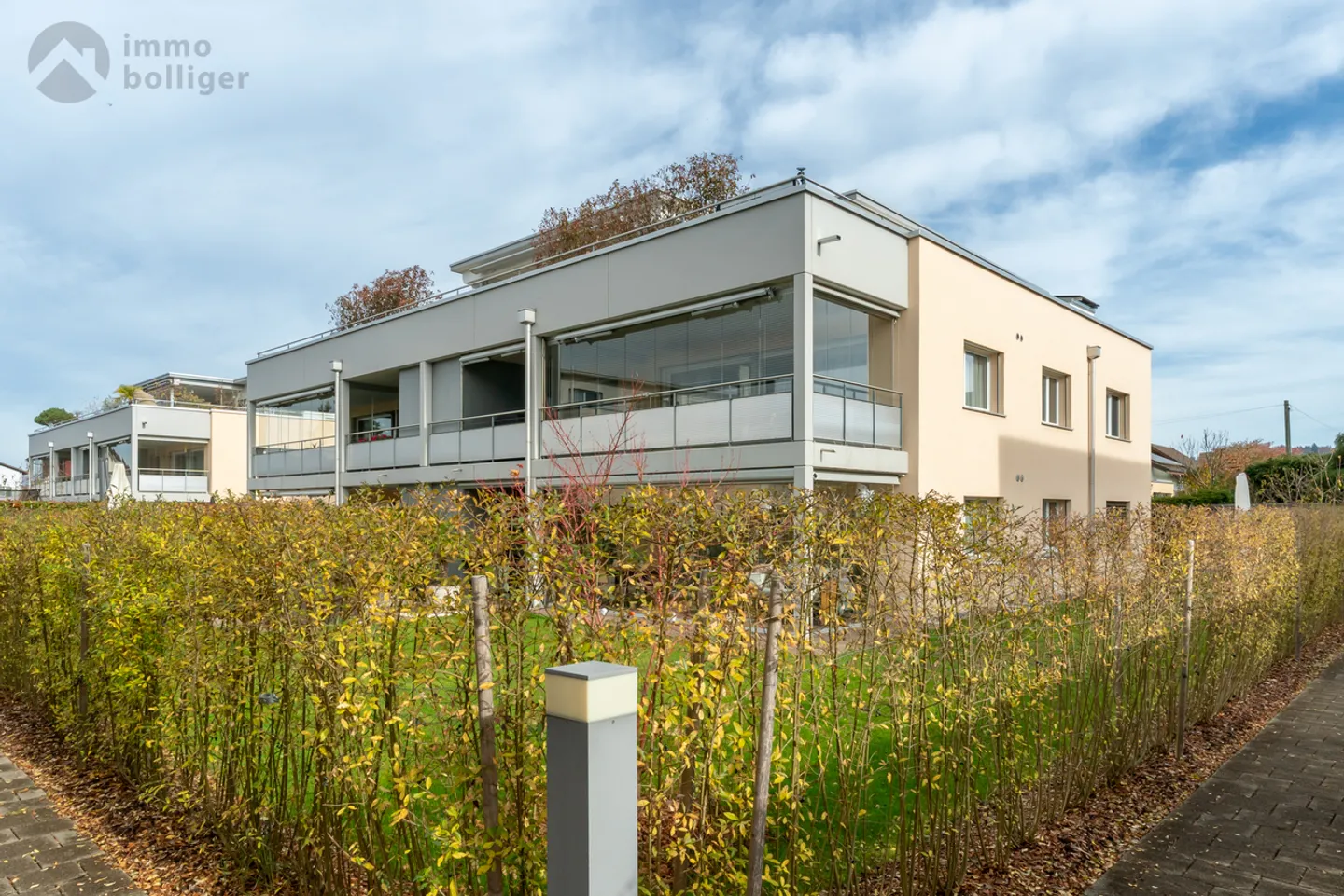 Modern Apartment with Scenic Views - Photo 11 of 12