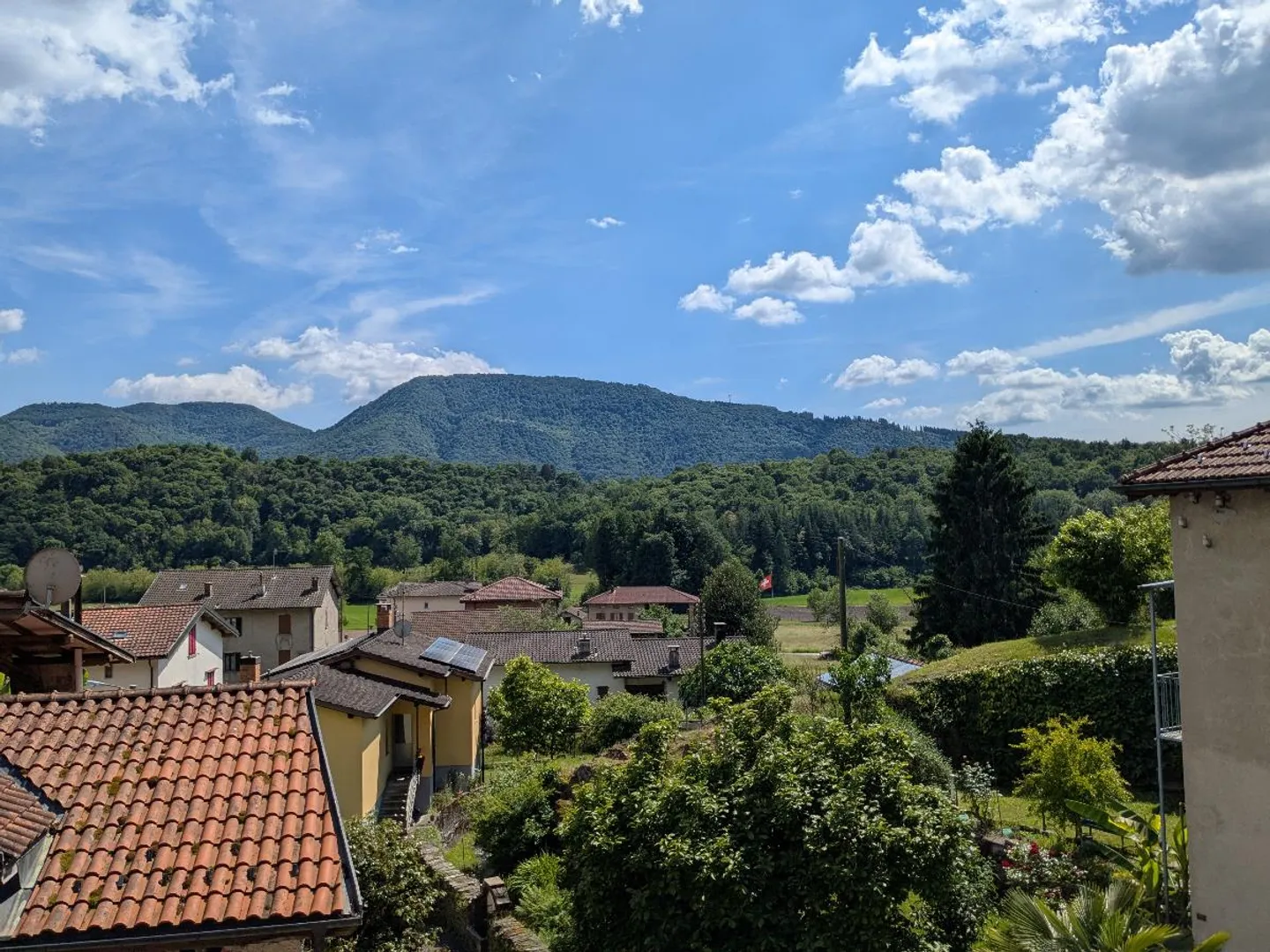Casa singola in affitto - Foto 1 di 5