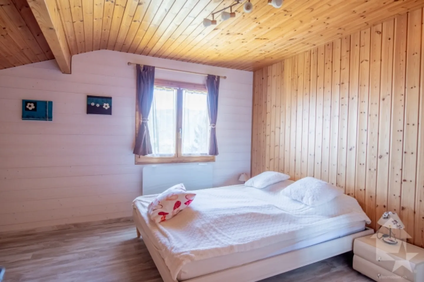 «Superbe duplex de 6 pièces au calme et complètement rénové» - Photo 10 sur 13