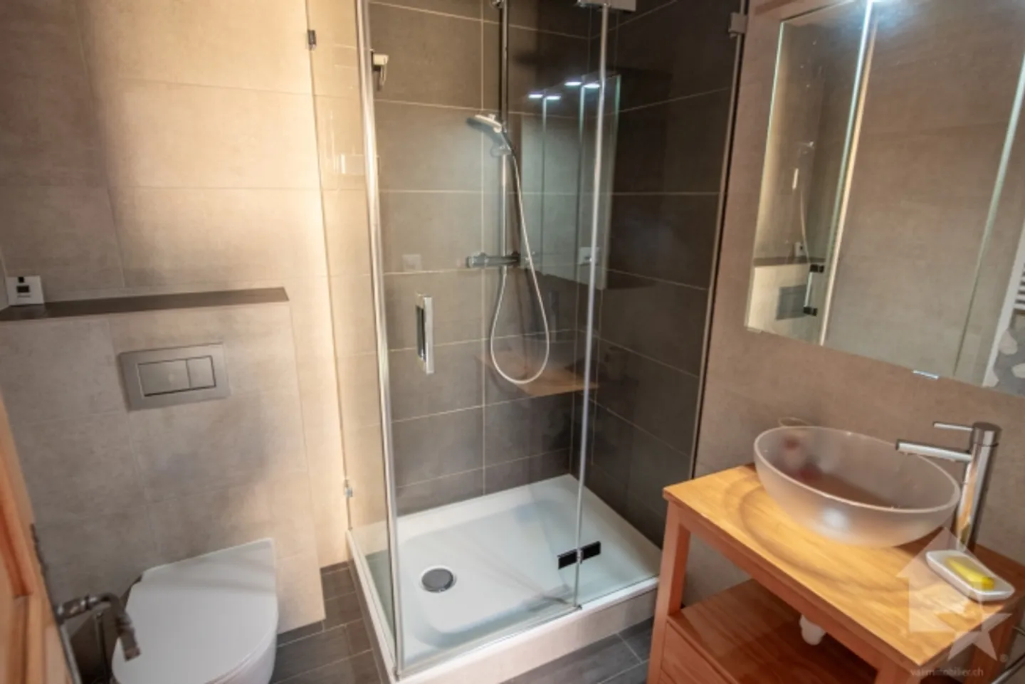 «Superbe duplex de 6 pièces au calme et complètement rénové» - Photo 11 sur 13