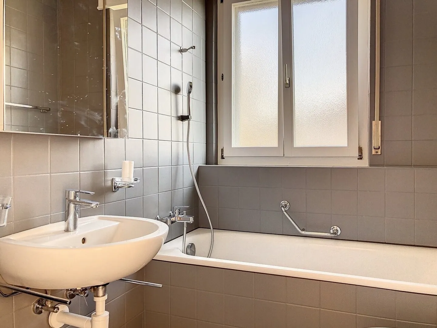 Appartement Charmant au Calme - Photo 8 sur 12