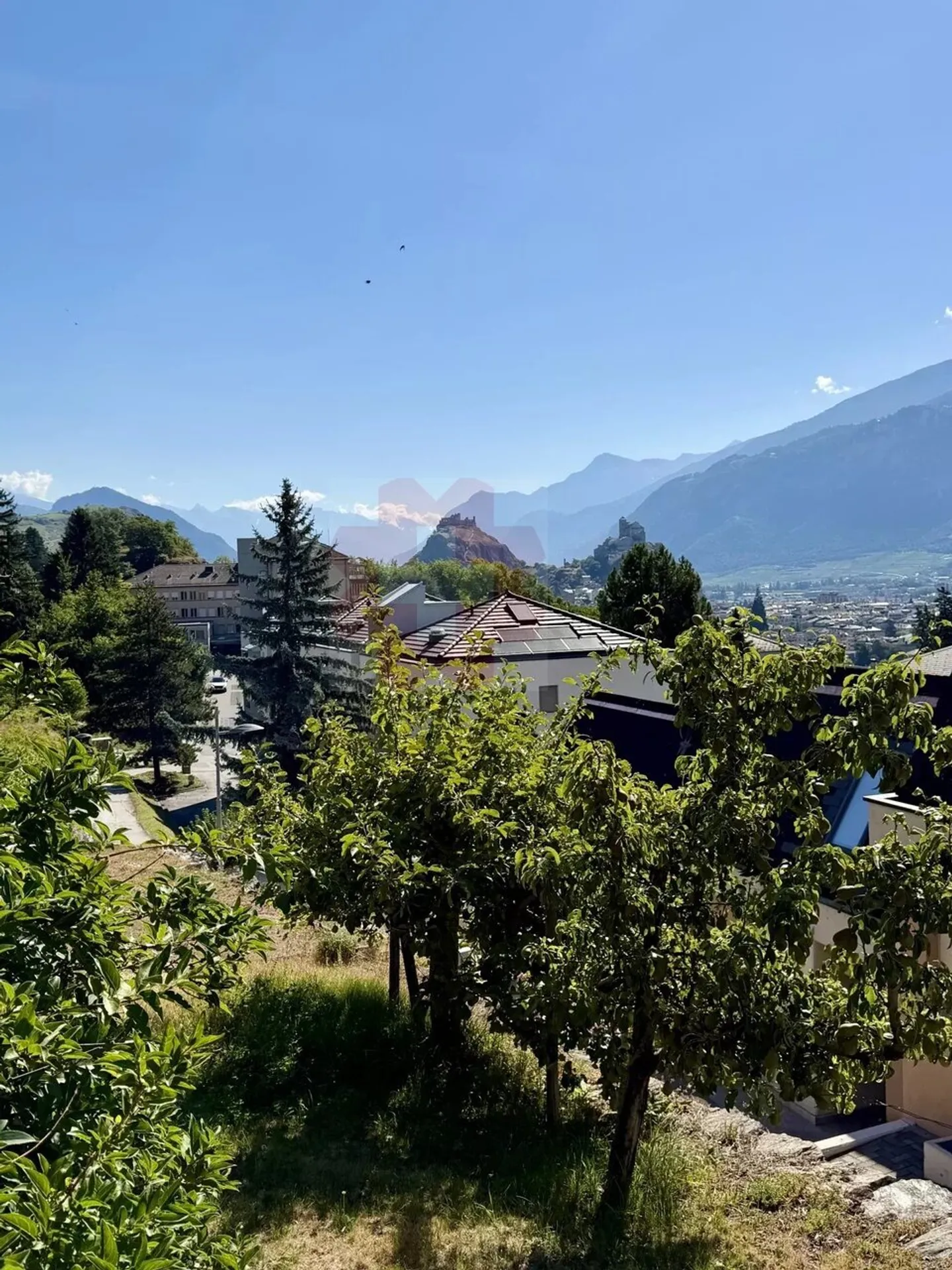 Maison familiale avec vue panoramique et potentiel de rénovation exceptionnel ? Gravelone, Sion - Photo 4 sur 13