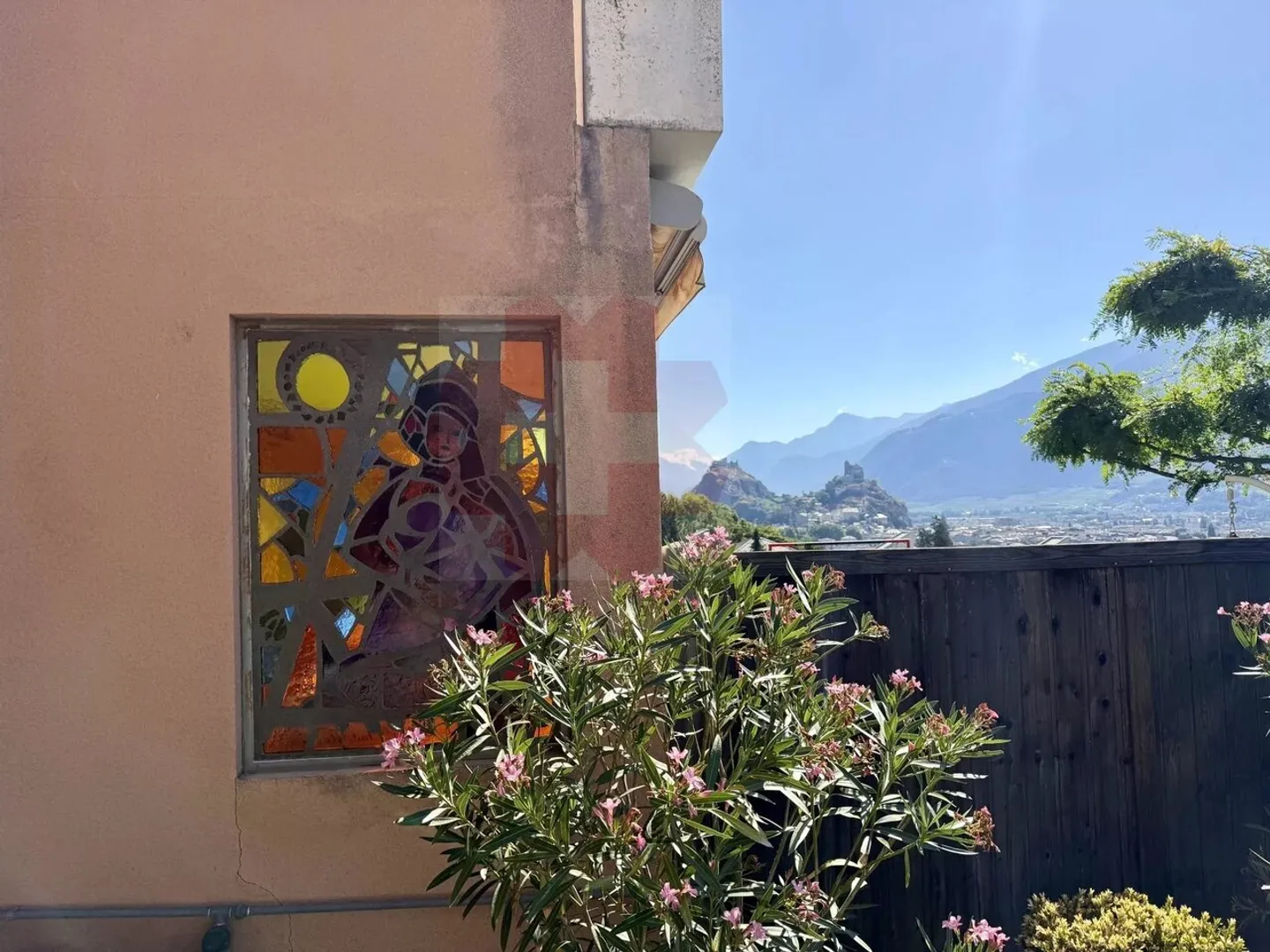 Maison familiale avec vue panoramique et potentiel de rénovation exceptionnel ? Gravelone, Sion - Photo 8 sur 13