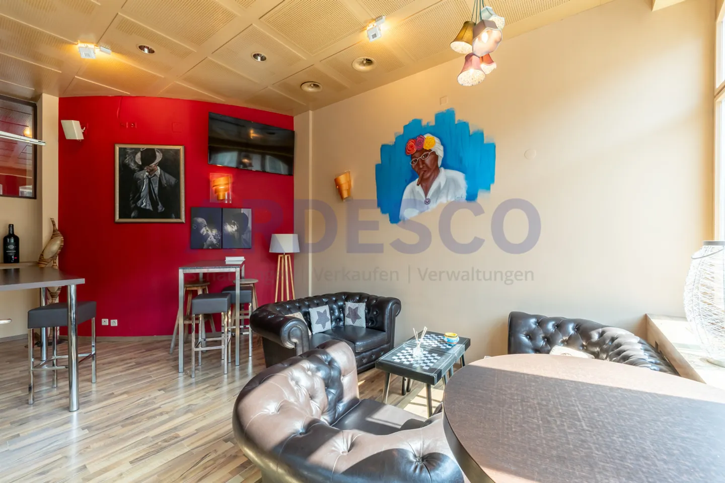 Kapital, das mehr schafft - Photo 37 sur 43