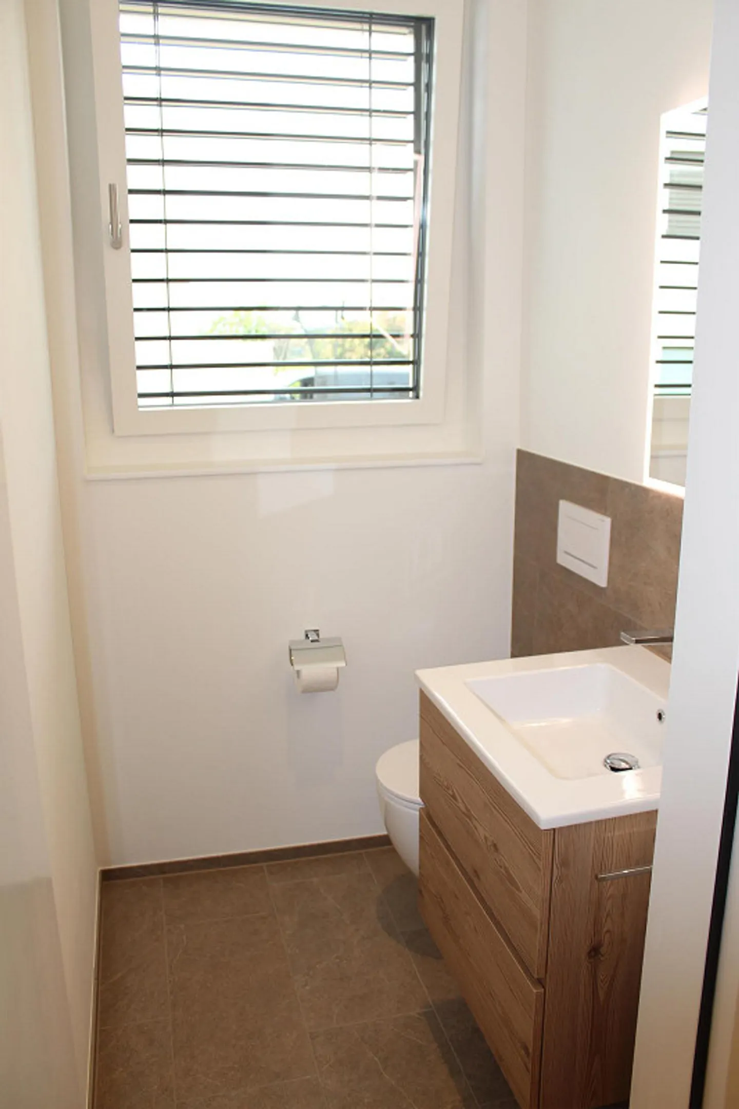 New 6.5 Room Single Family House for Sale - Photo 8 of 28