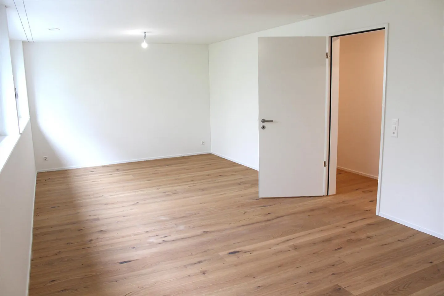 New 6.5 Room Single Family House for Sale - Photo 9 of 28