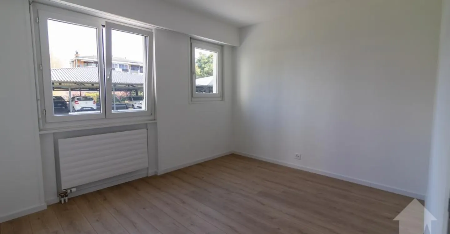 Stylish 3.5-Room Apartment - Photo 6 of 10