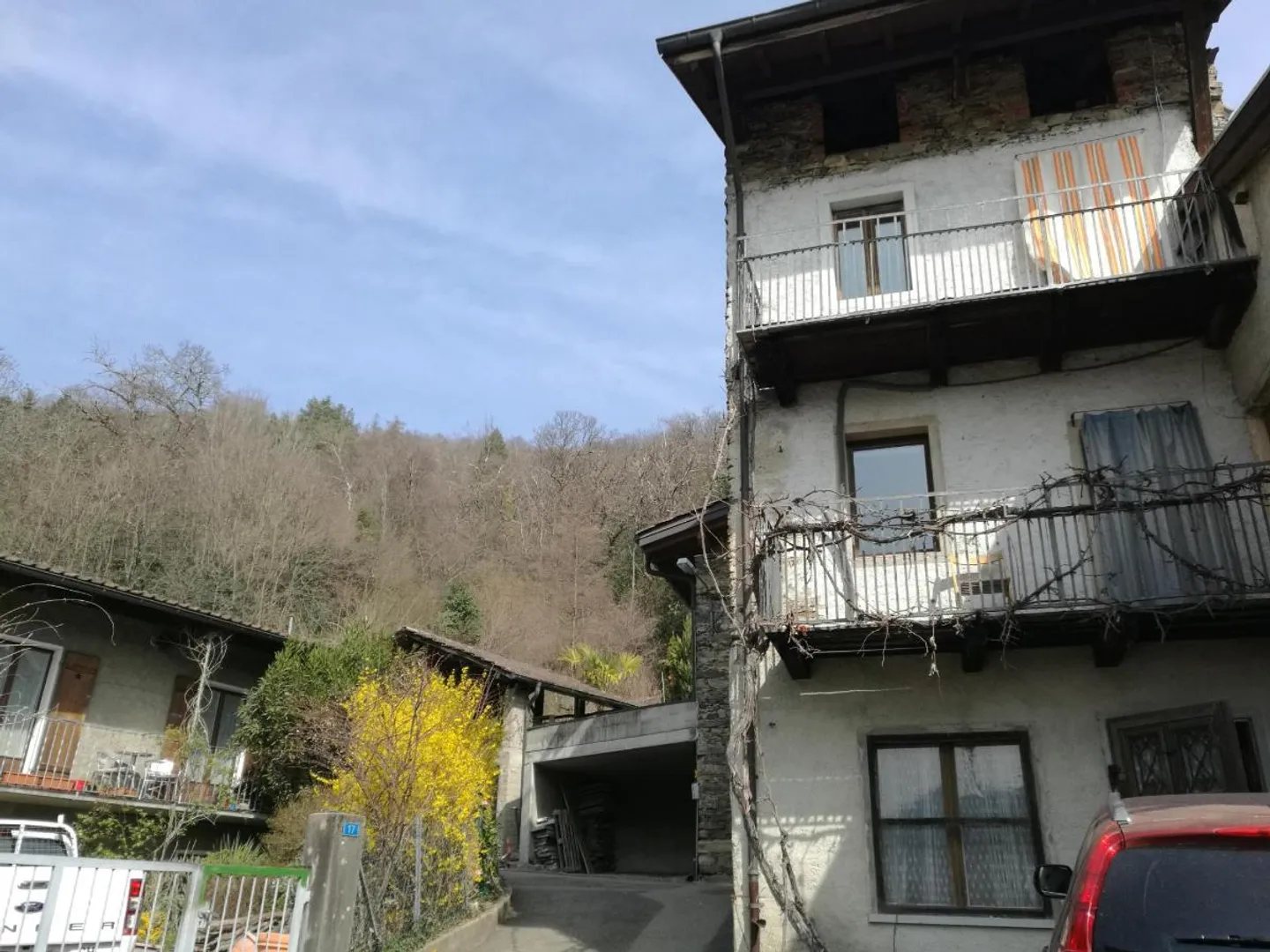 Casa singola in affitto - Foto 3 di 5