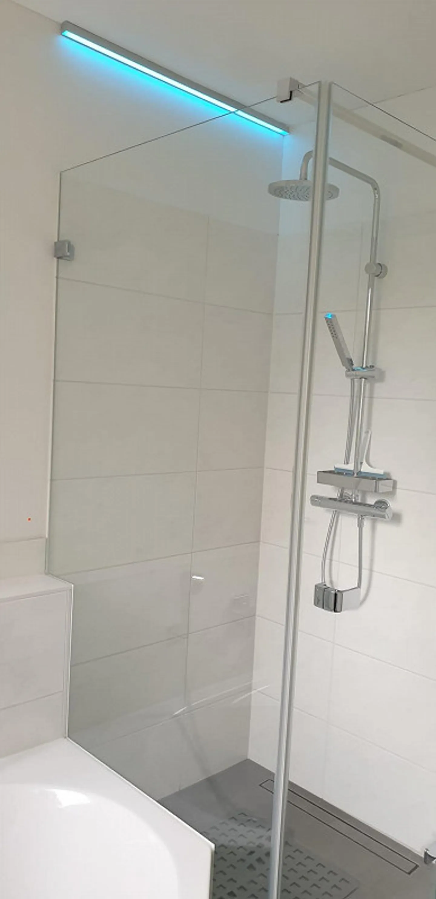 Exklusive 2.5-Zimmer-Wohnung (HP) gegenüber dem Zwinglihaus (möbliert) - Foto 14 von 21