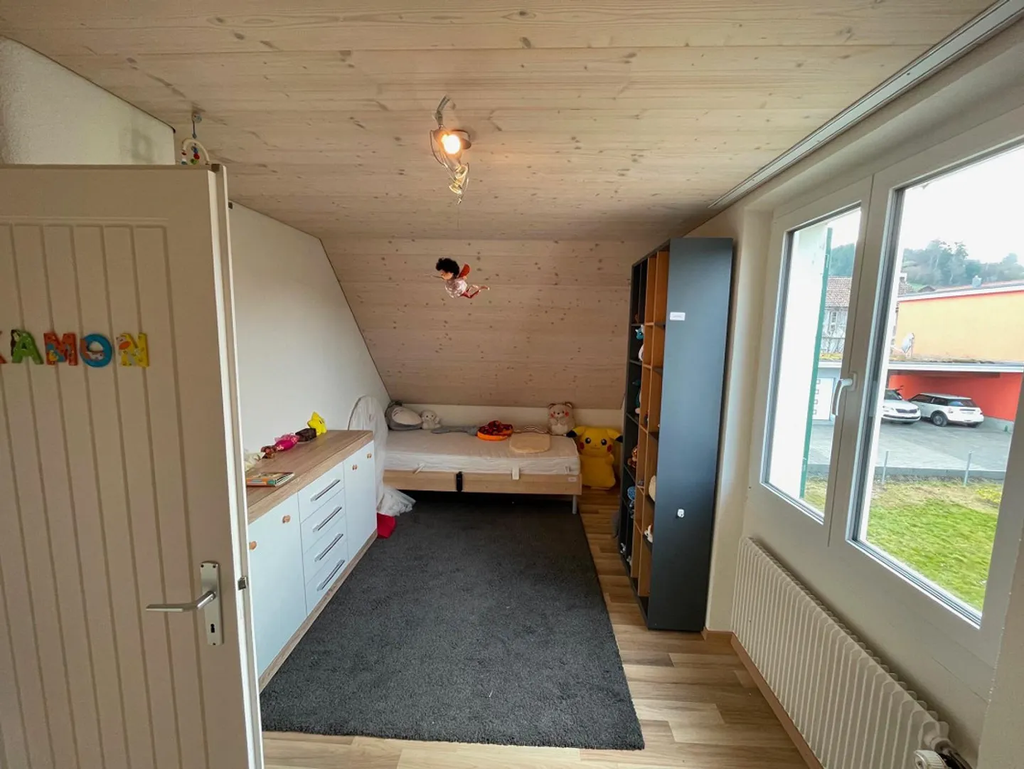 Charmantes freistehendes Haus mit Garten - Foto 11 von 13