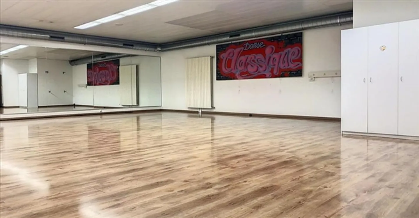 «Arcade» - Foto 1 von 13