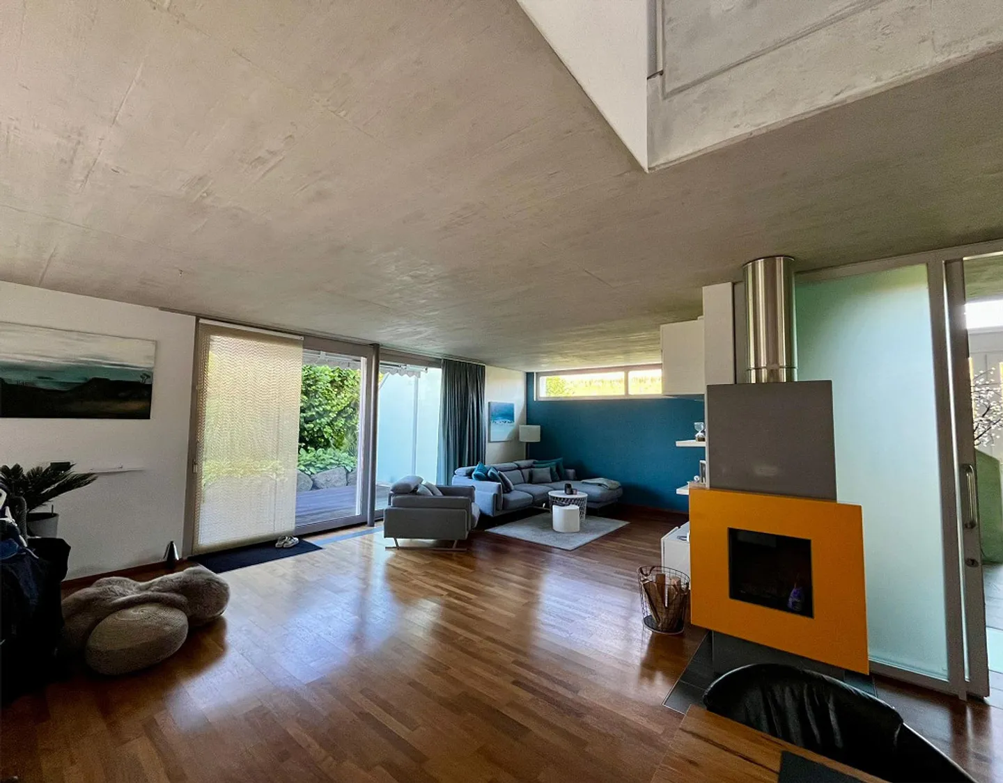 Modern single-family home in dream location with pool - Photo 5 of 26