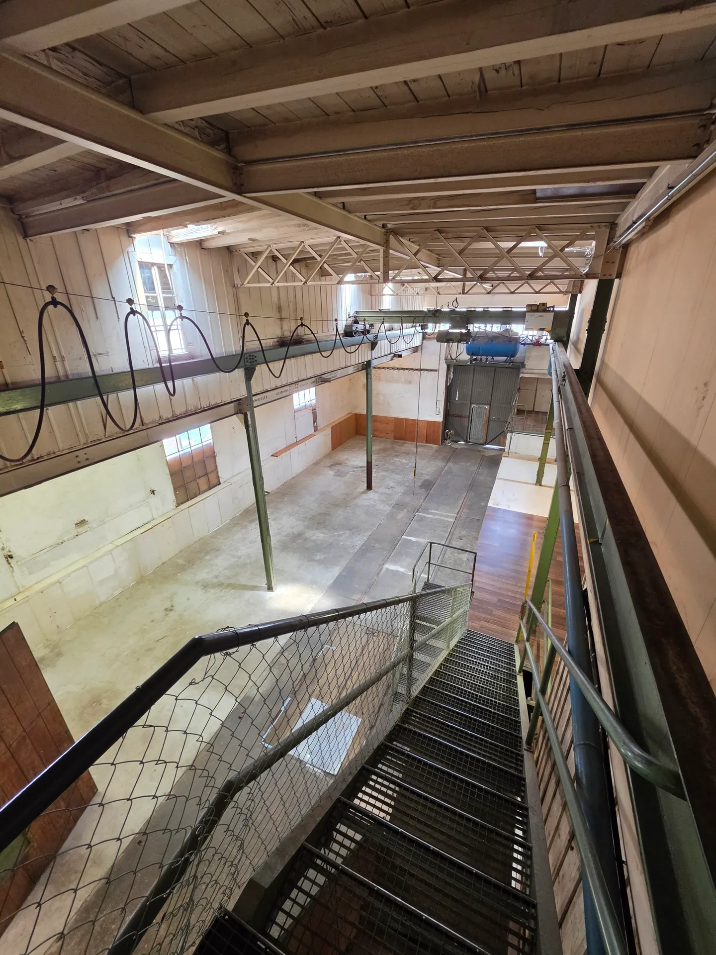 Spazio commerciale in una buona posizione - Foto 5 di 12