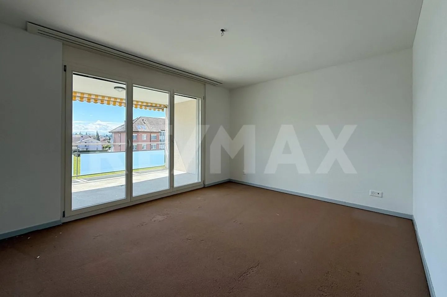 Situé au calme, bien entretenu et avec beaucoup de potentiel - Appartement 3½ pièces avec balcon sur le vert - Photo 12 sur 13