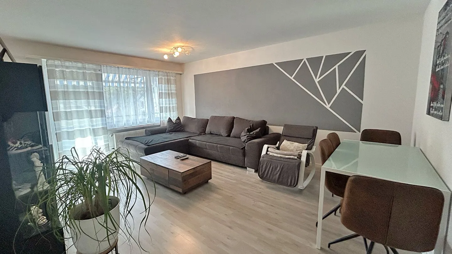 Helle 4-Zimmerwohnung in Thayngen - Foto 2 von 5