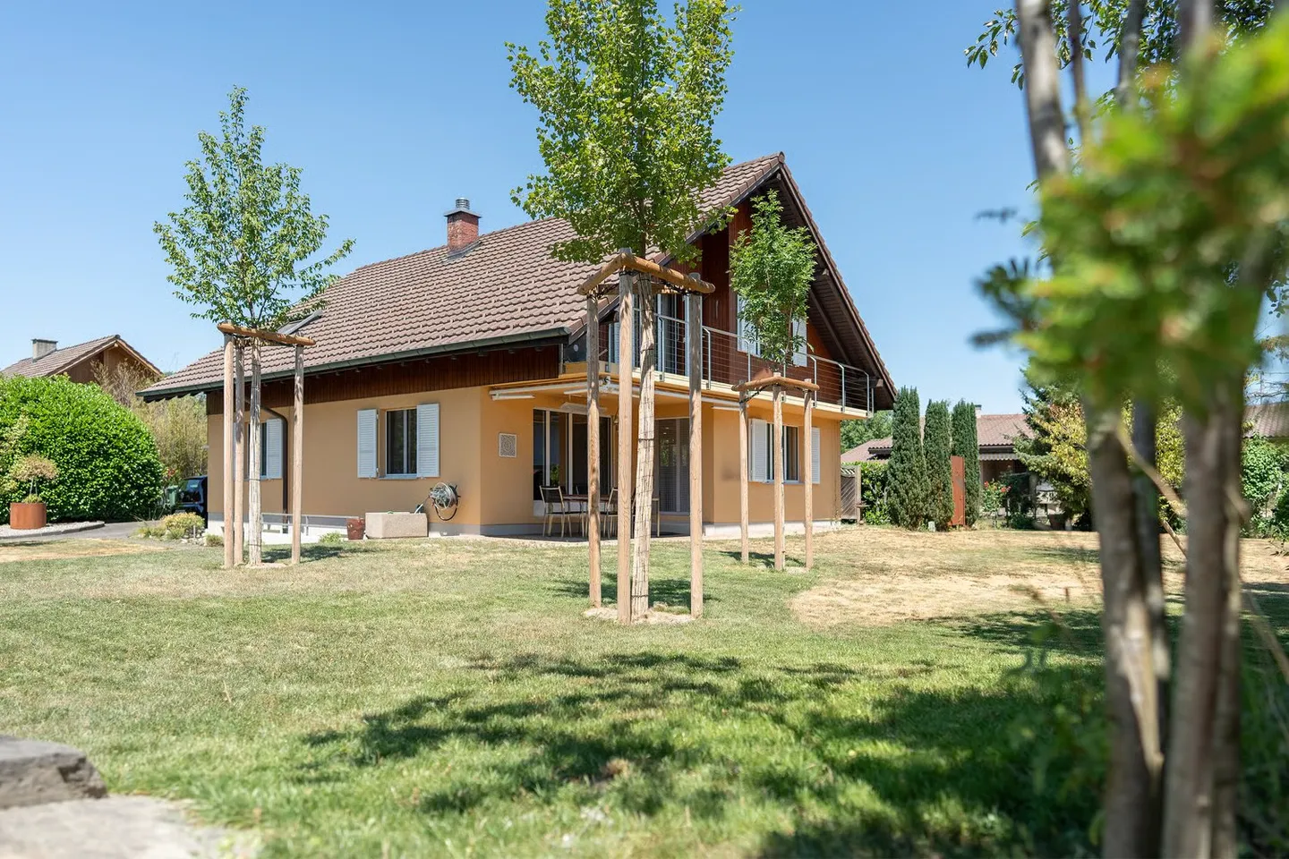 Familienhaus in Ruhiger Lage - Foto 2 von 19