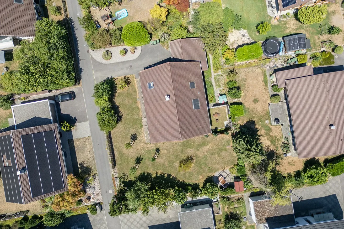 Familienhaus in Ruhiger Lage - Foto 1 von 19