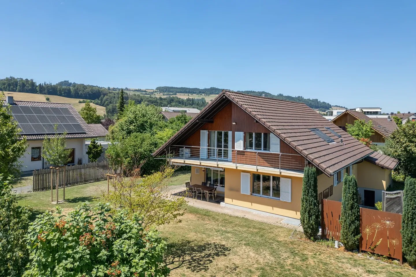 Familienhaus in Ruhiger Lage - Foto 3 von 19