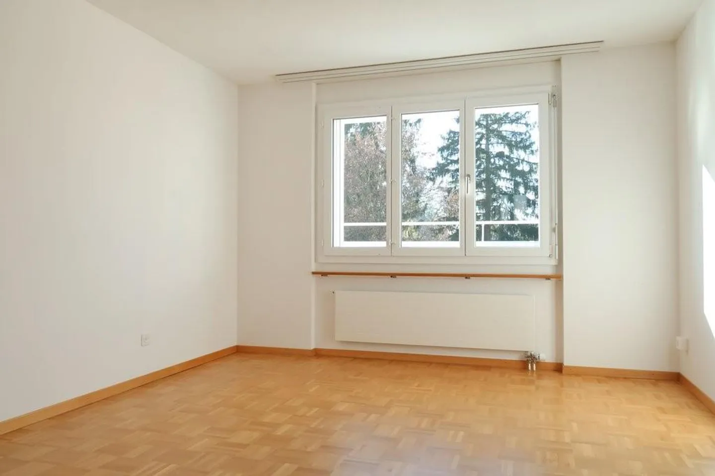 Moderno appartamento mansardato di 3 1/2 locali a Thun! - Foto 8 di 10