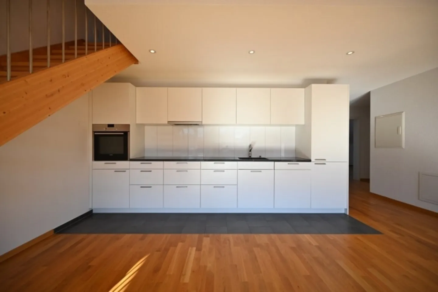 Duplex for rent - Photo 8 of 12