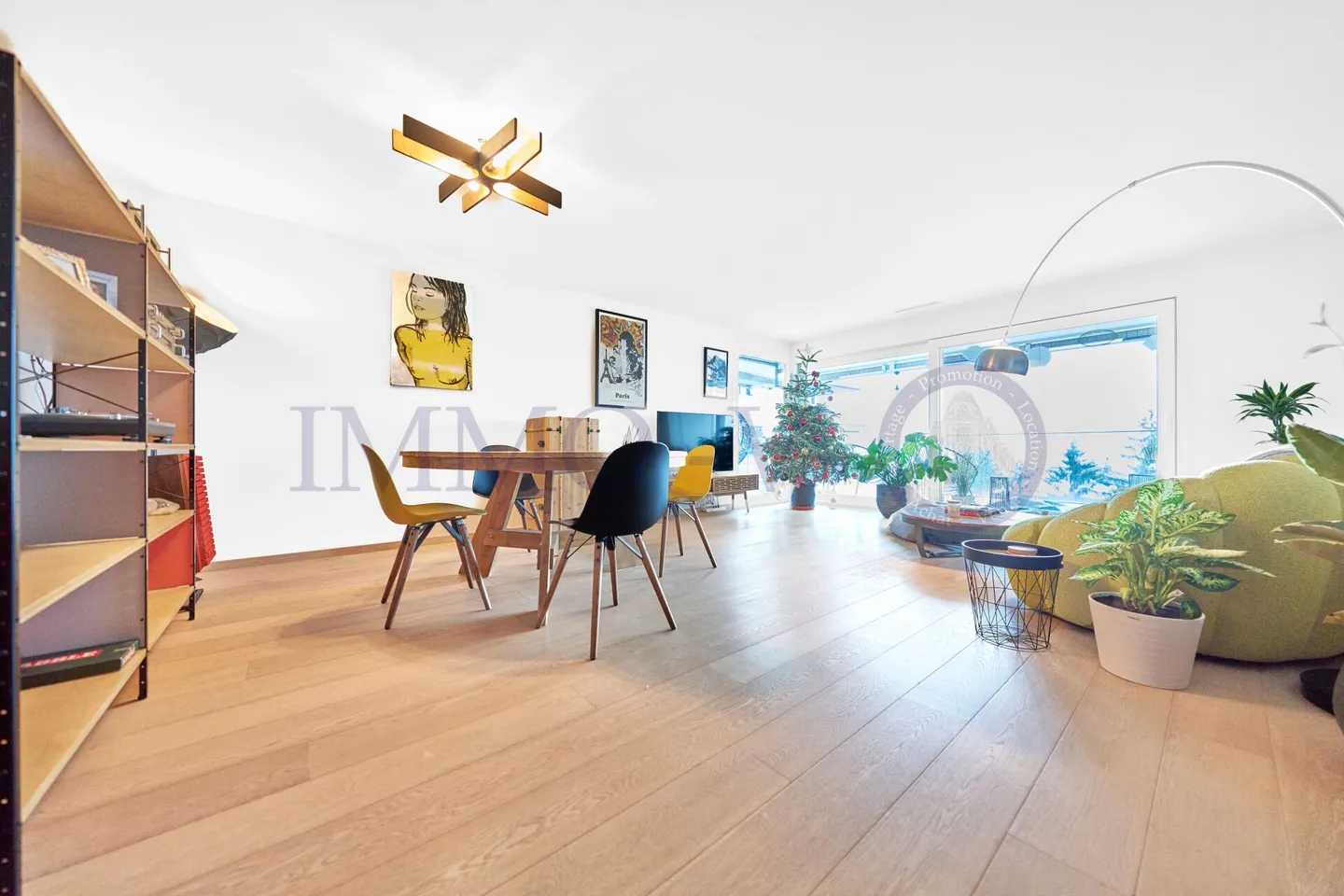 GERÄUMIGE HOCHWERTIGE WOHNUNG MIT BALKON + TERRASSE UND SEEBLICK - Foto 4 von 10