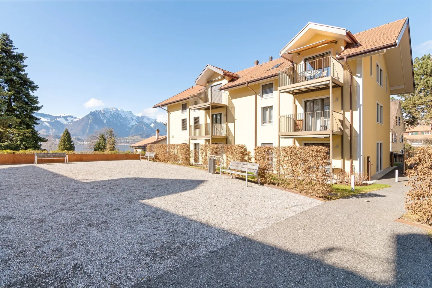 Age-appropriate residential studio for rent in Oberhofen - Photo 1 of 7