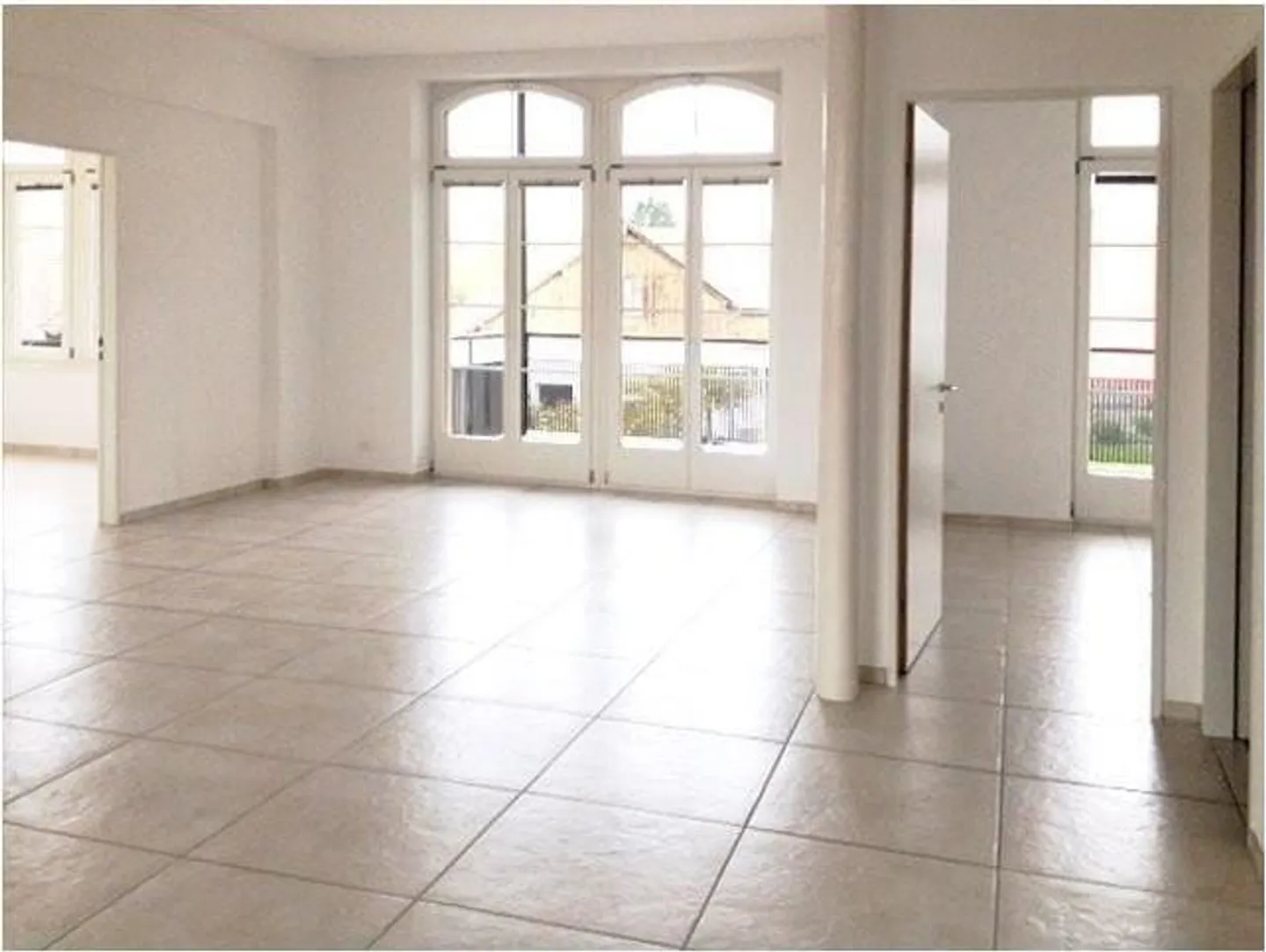 Beautiful 4.5 room apartment for rent - Photo 4 of 8