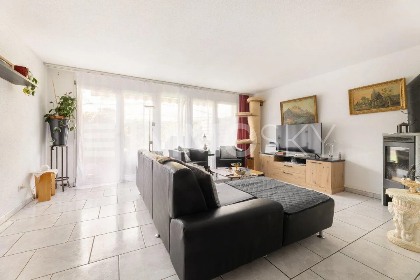 Charmantes Familienhaus mit Balkonen - Foto 2 von 5