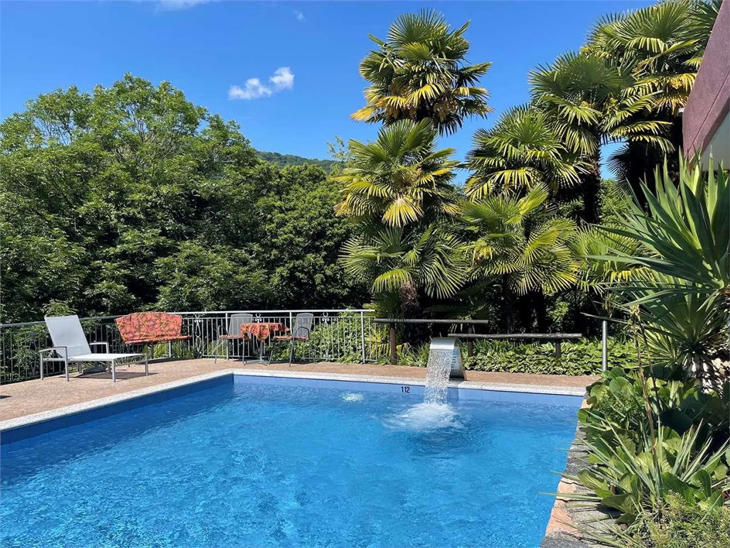 Villa del Sole - Exclusive real estate complex with lake view, swimming pool - Photo 4 of 13