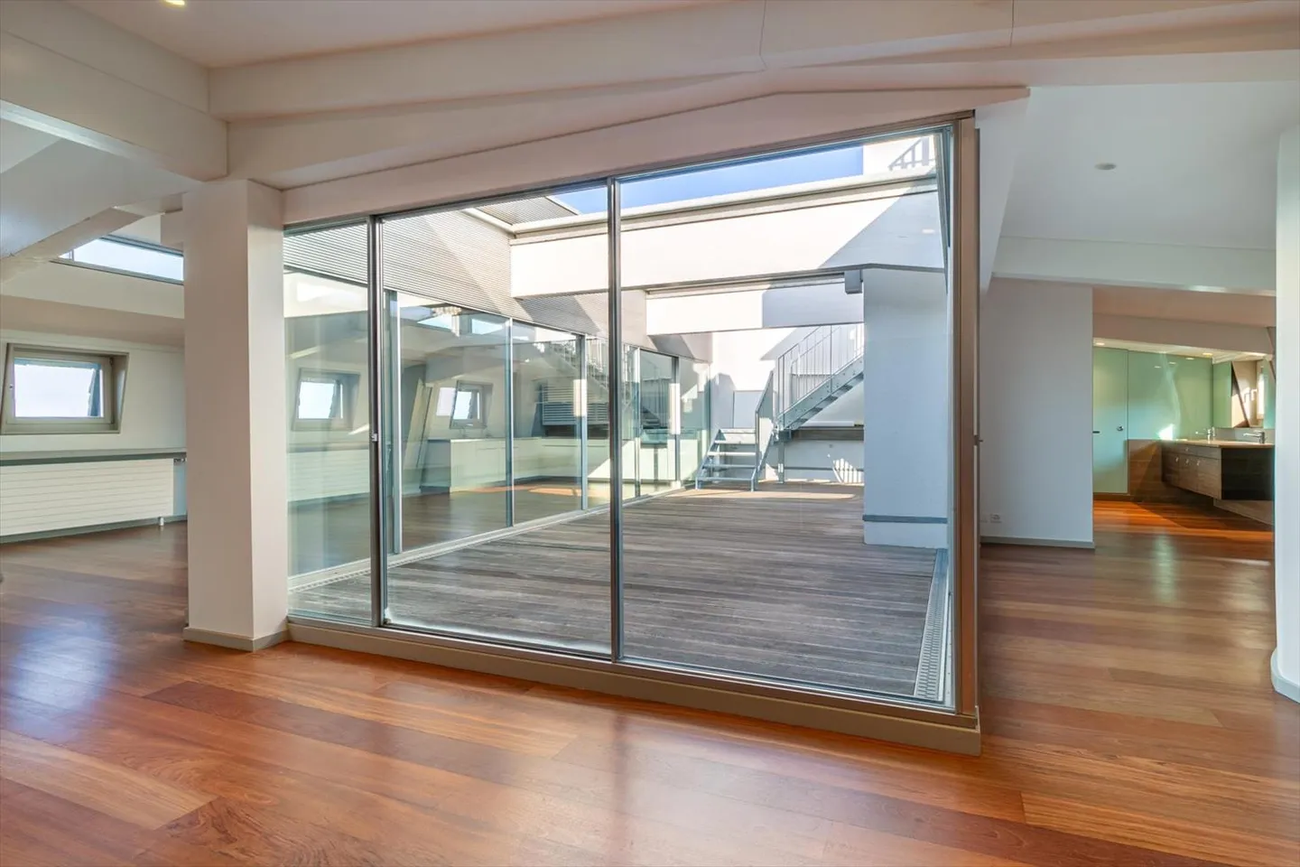 Loft 4.5 pièces - Photo 3 sur 12