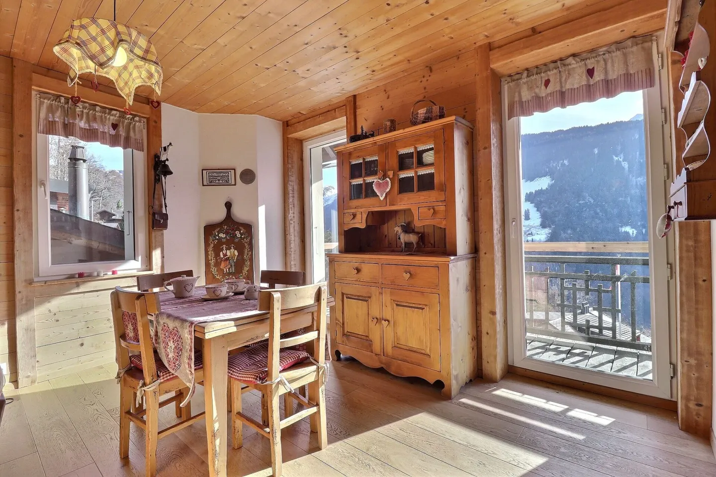 Beau-Séjour A12 - Photo 2 of 17