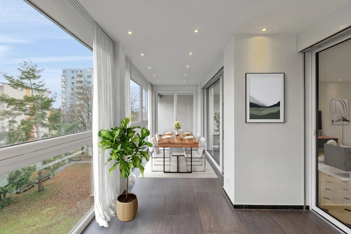 Appartamenti completamente ristrutturati con giardino d'inverno e balcone - Foto 3 di 12