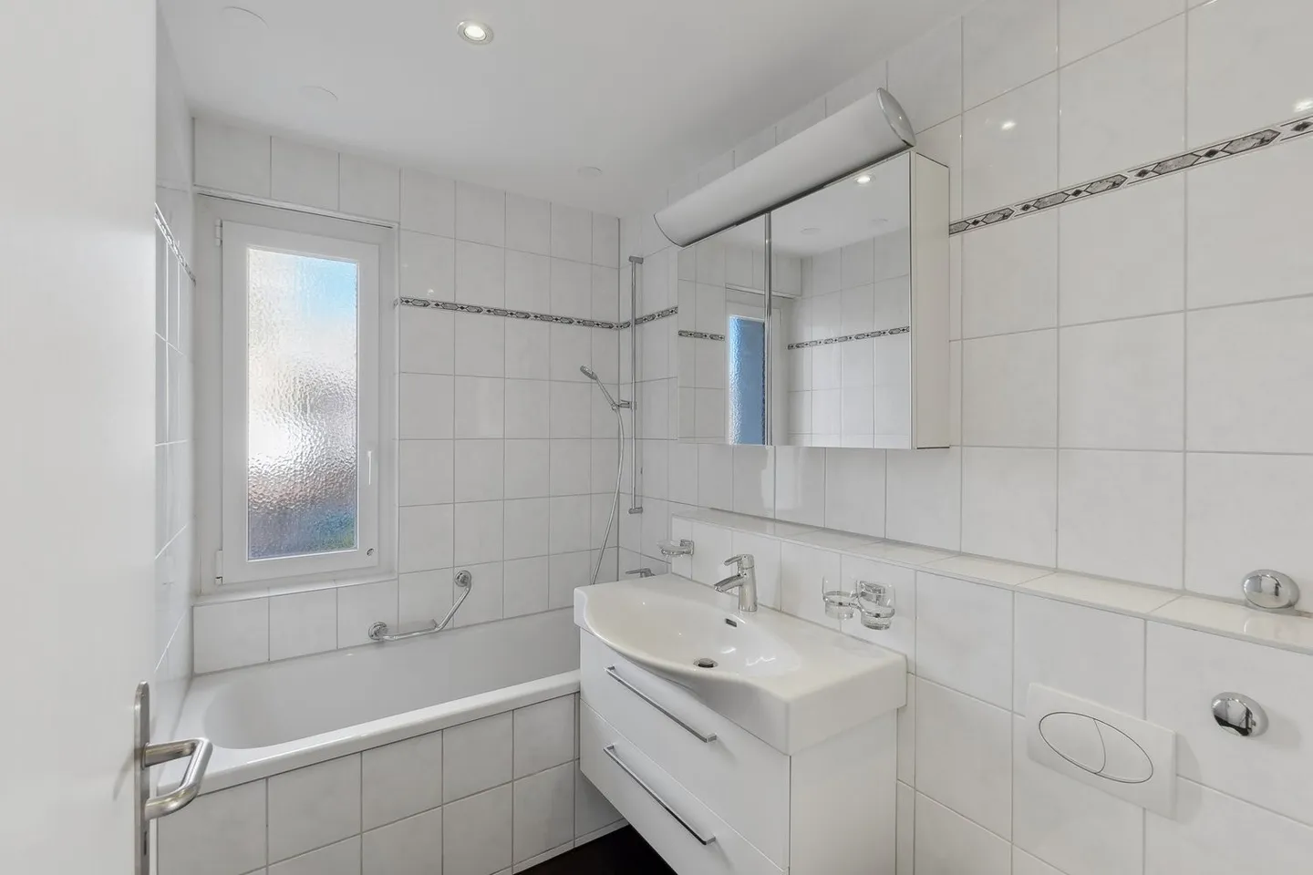 Appartamenti completamente ristrutturati con giardino d'inverno e balcone - Foto 12 di 12