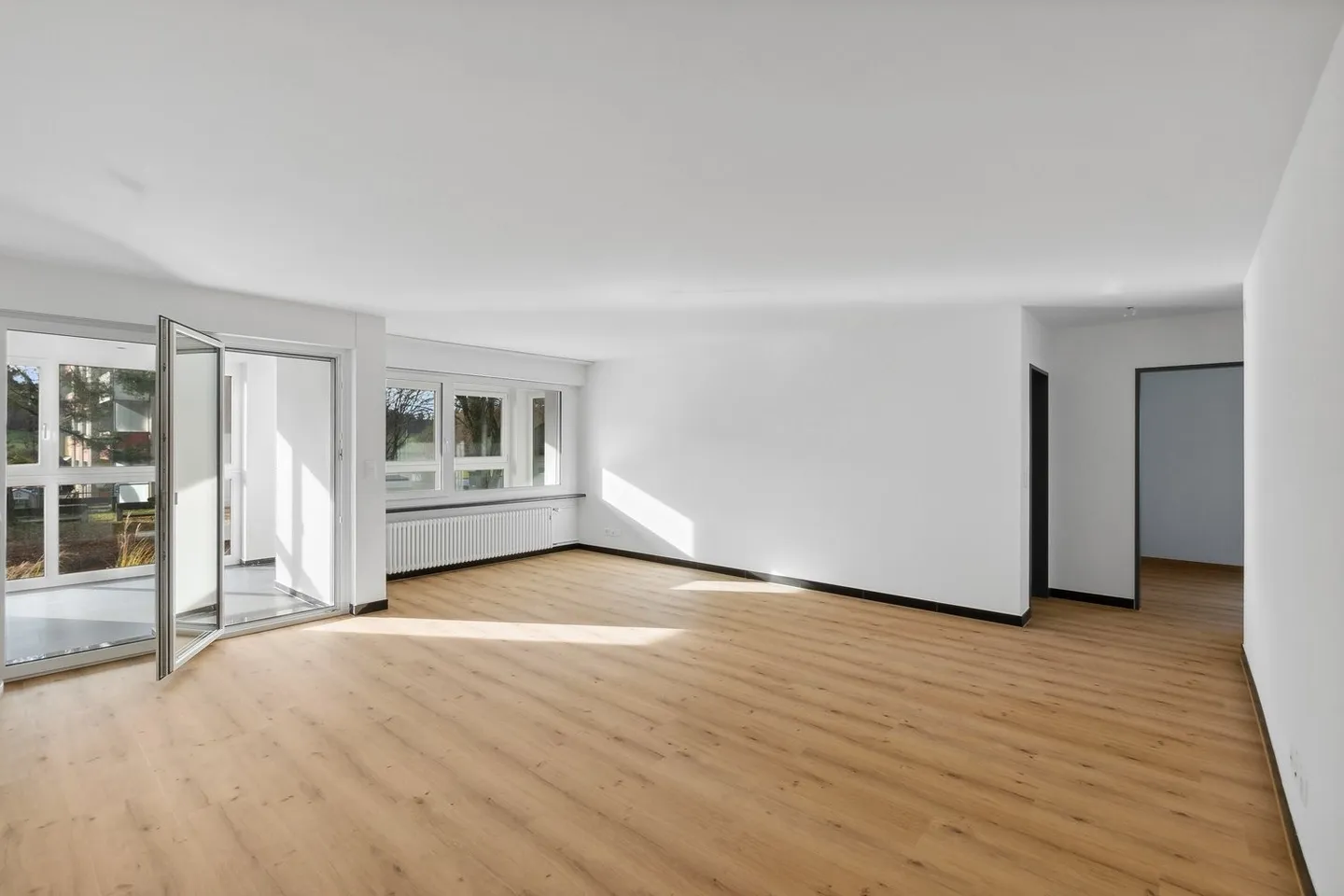 Appartamenti completamente ristrutturati con giardino d'inverno e balcone - Foto 7 di 12