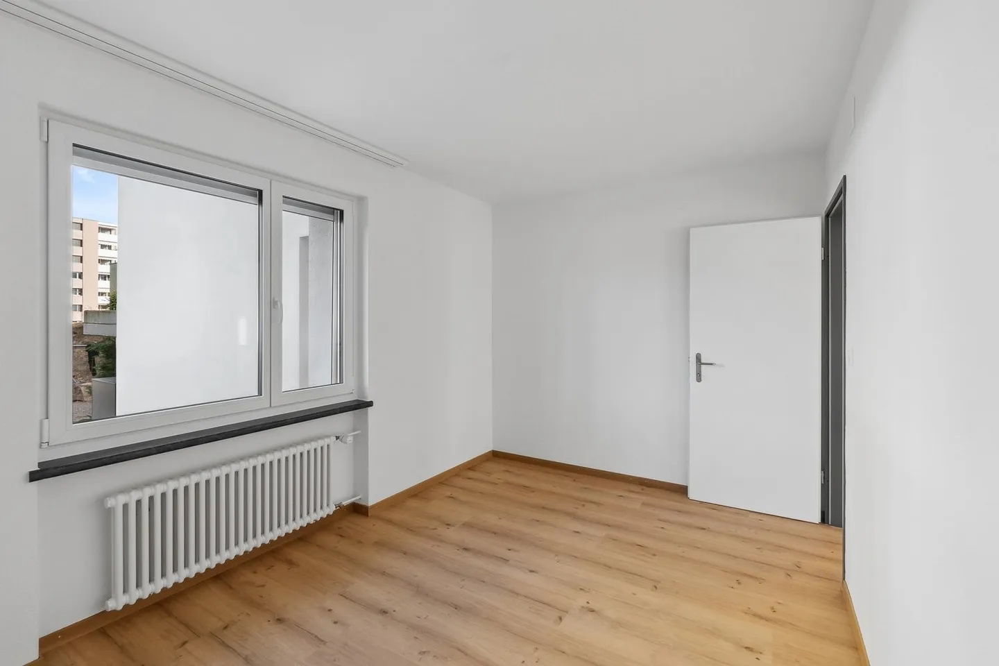 Appartamenti completamente ristrutturati con giardino d'inverno e balcone - Foto 9 di 12