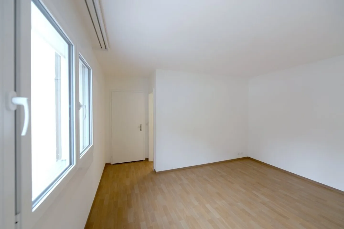 Vite ! Appartement avec un souci du détail ! - Photo 4 sur 8