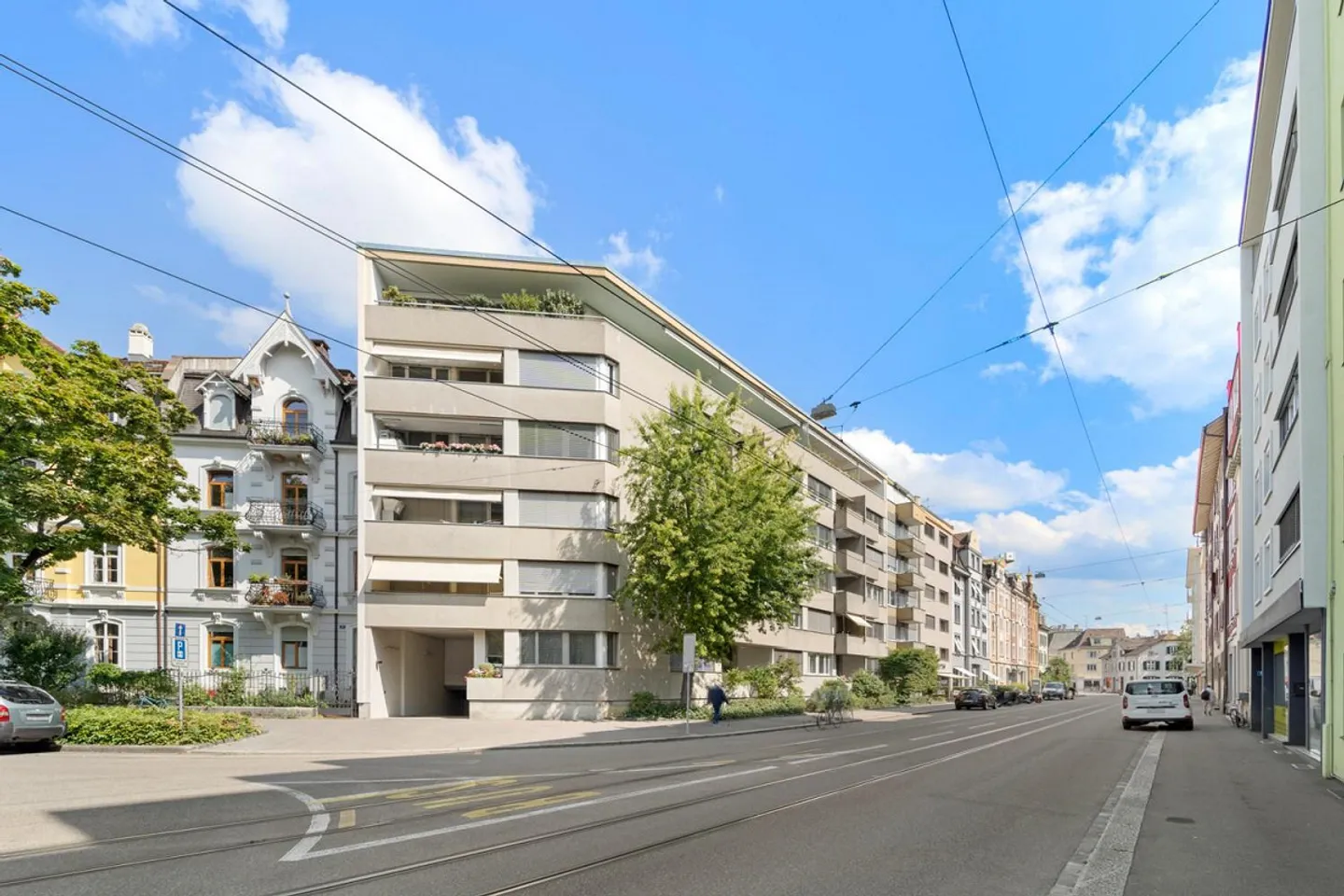 Place de stationnement à Allschwilerstrasse - Photo 1 sur 1
