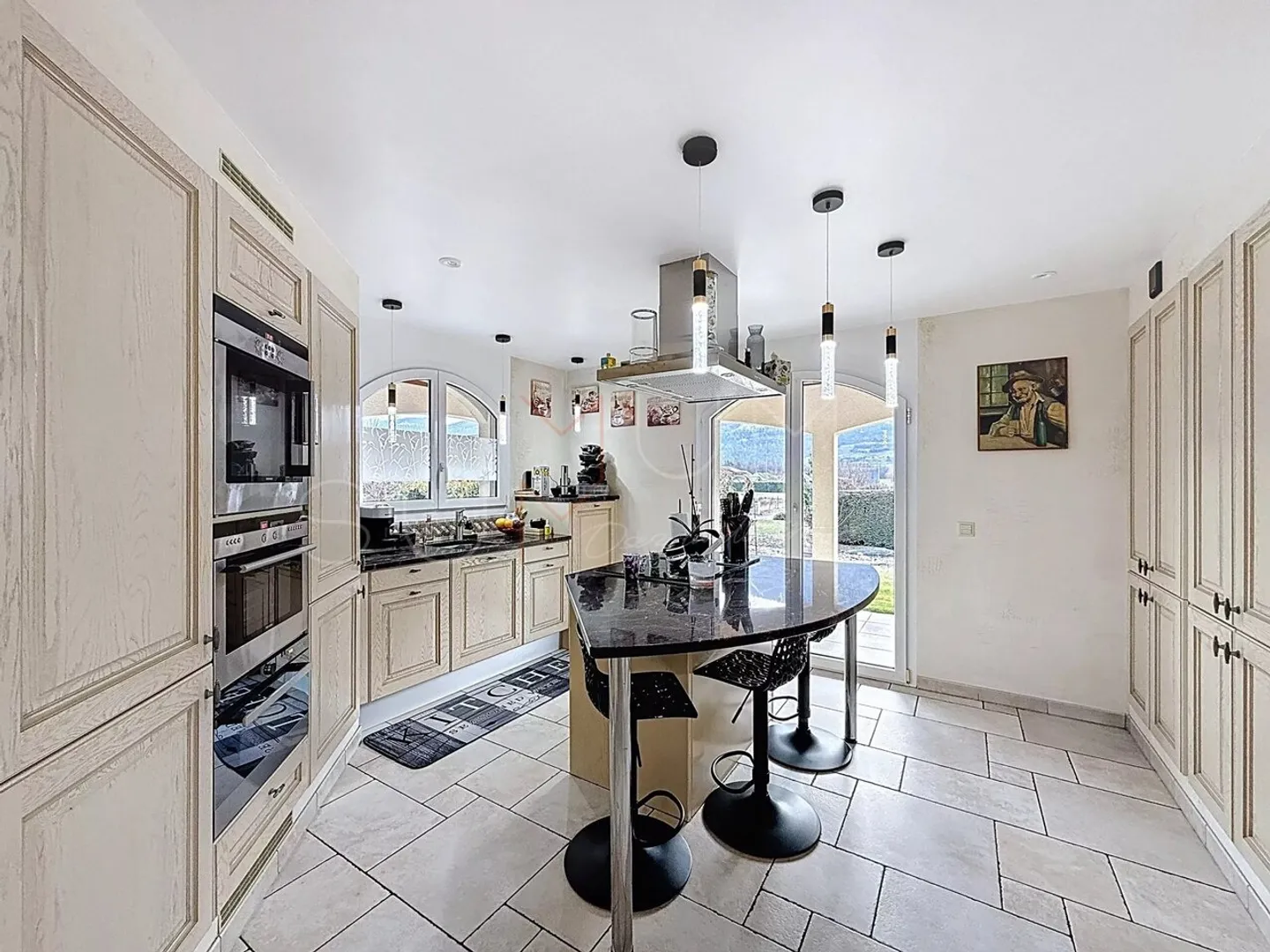 Villa exceptionnelle avec piscine à Ardon, une rareté sur le marché - Photo 13 sur 13