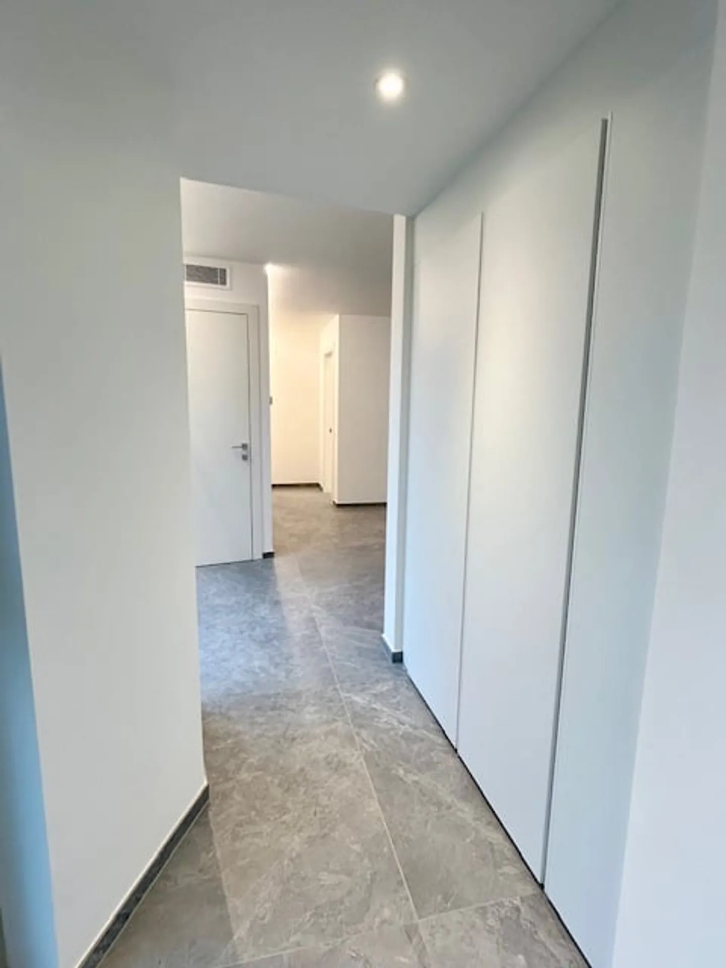 DIRECTEMENT DU CONSTRUCTEUR - Nouvel appartement de 2,5 pièces à louer - Photo 14 sur 15