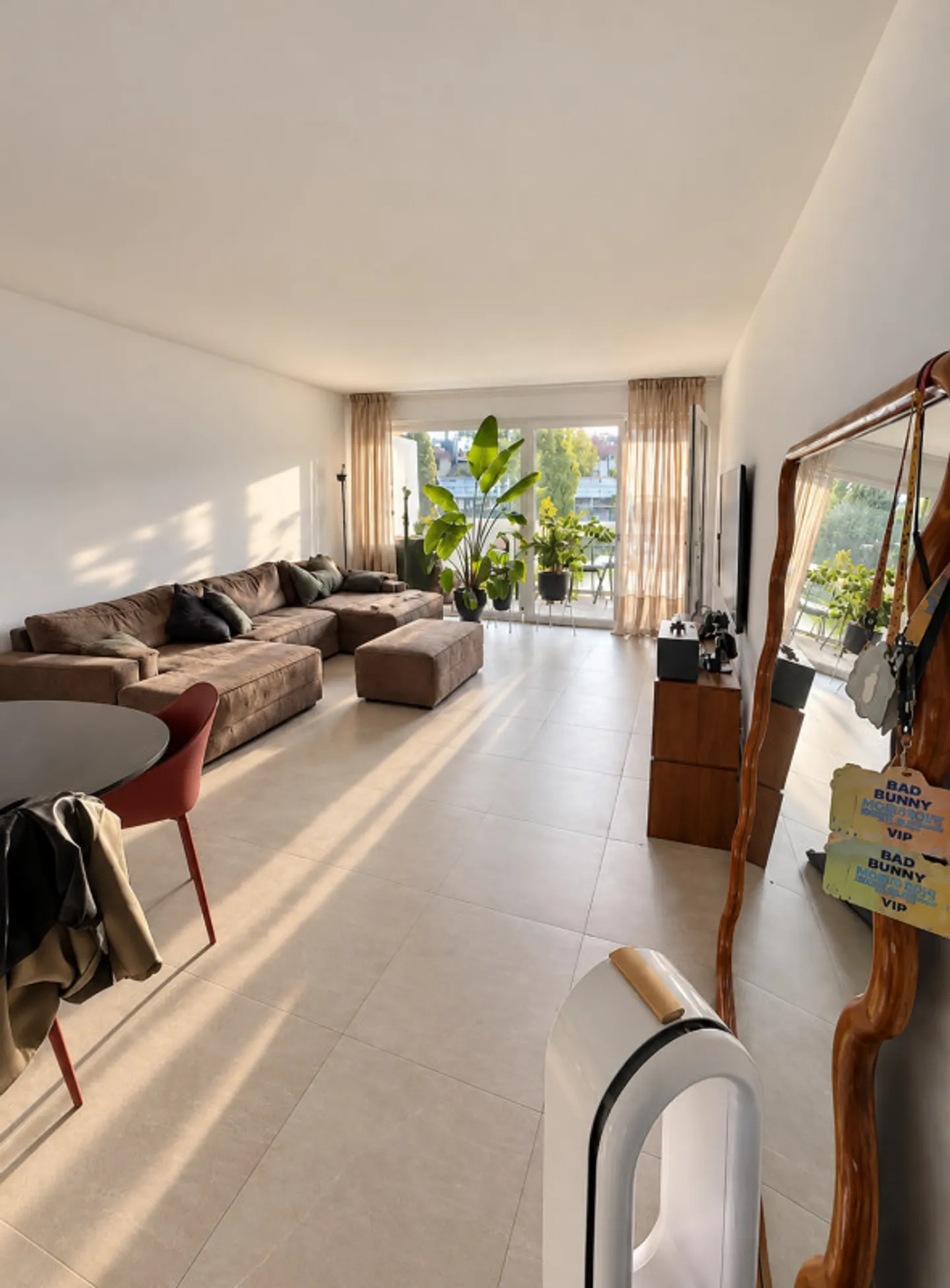 Appartamento moderno con balcone - Foto 1 di 5