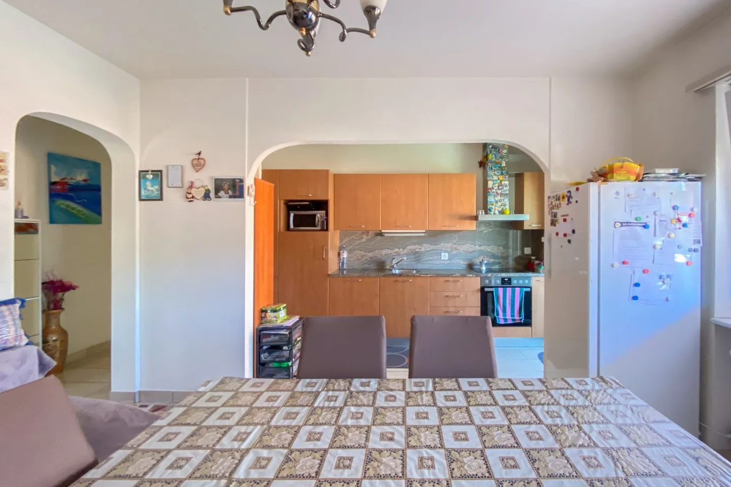 Appartamento ristrutturato di 4,5 locali in zona residenziale - Foto 4 di 18