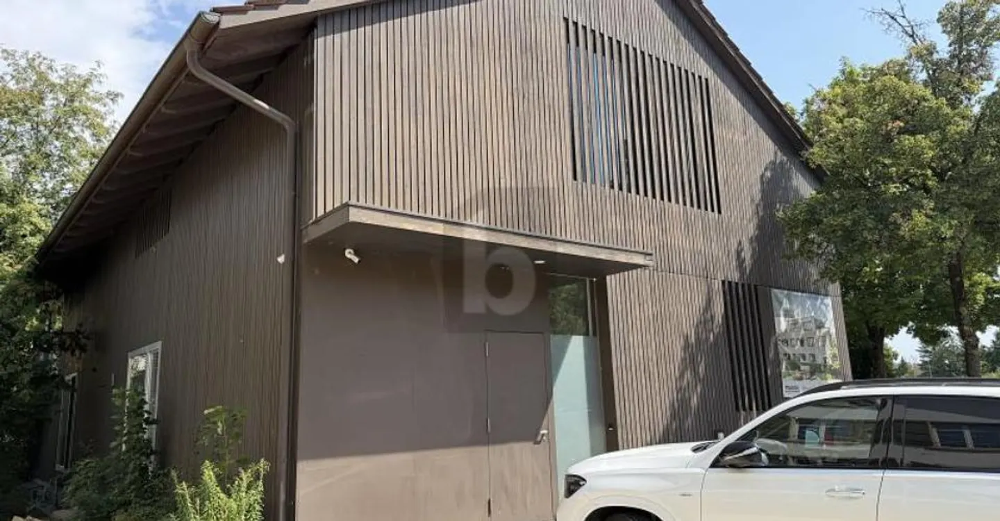 Converted Barn with Spacious Loft - Photo 3 of 6
